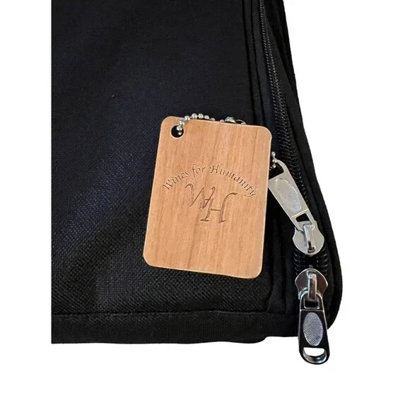 Wine Picnic Tote Insulated Set w Glasses Opener Napkins Cork New Gift New - Picture 5 of 9